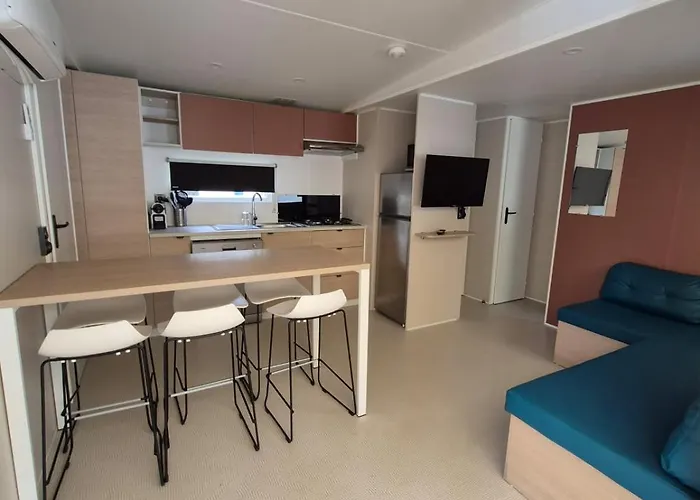 Mobilhome 6 Personnes Domaine De La Yole فيندريه